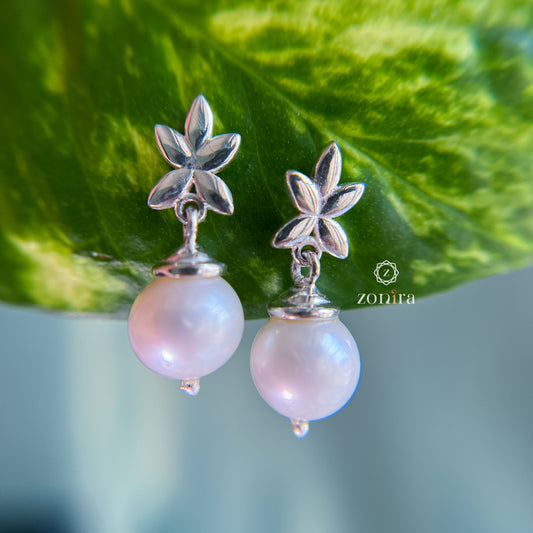 Bloom Silver Earrings - Pearl