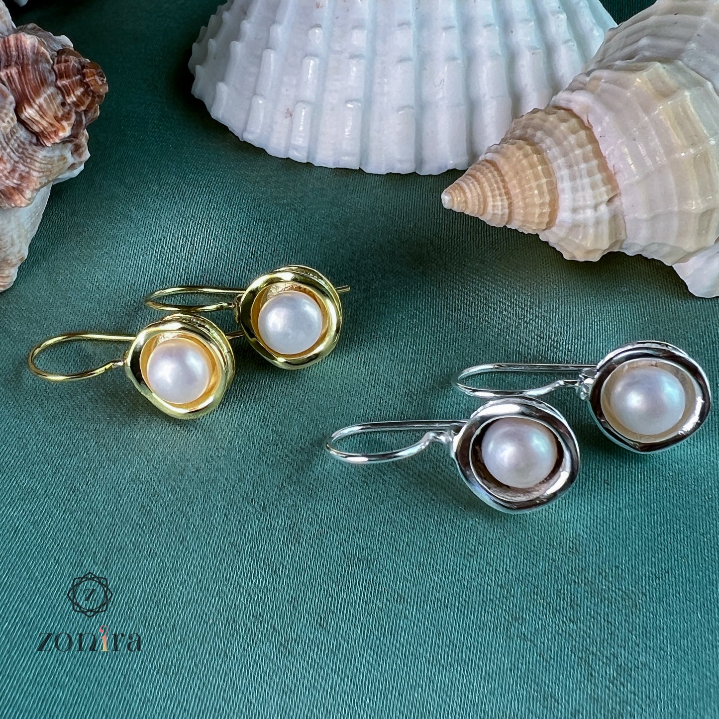 Bloom Silver Earrings - Pearl Gold