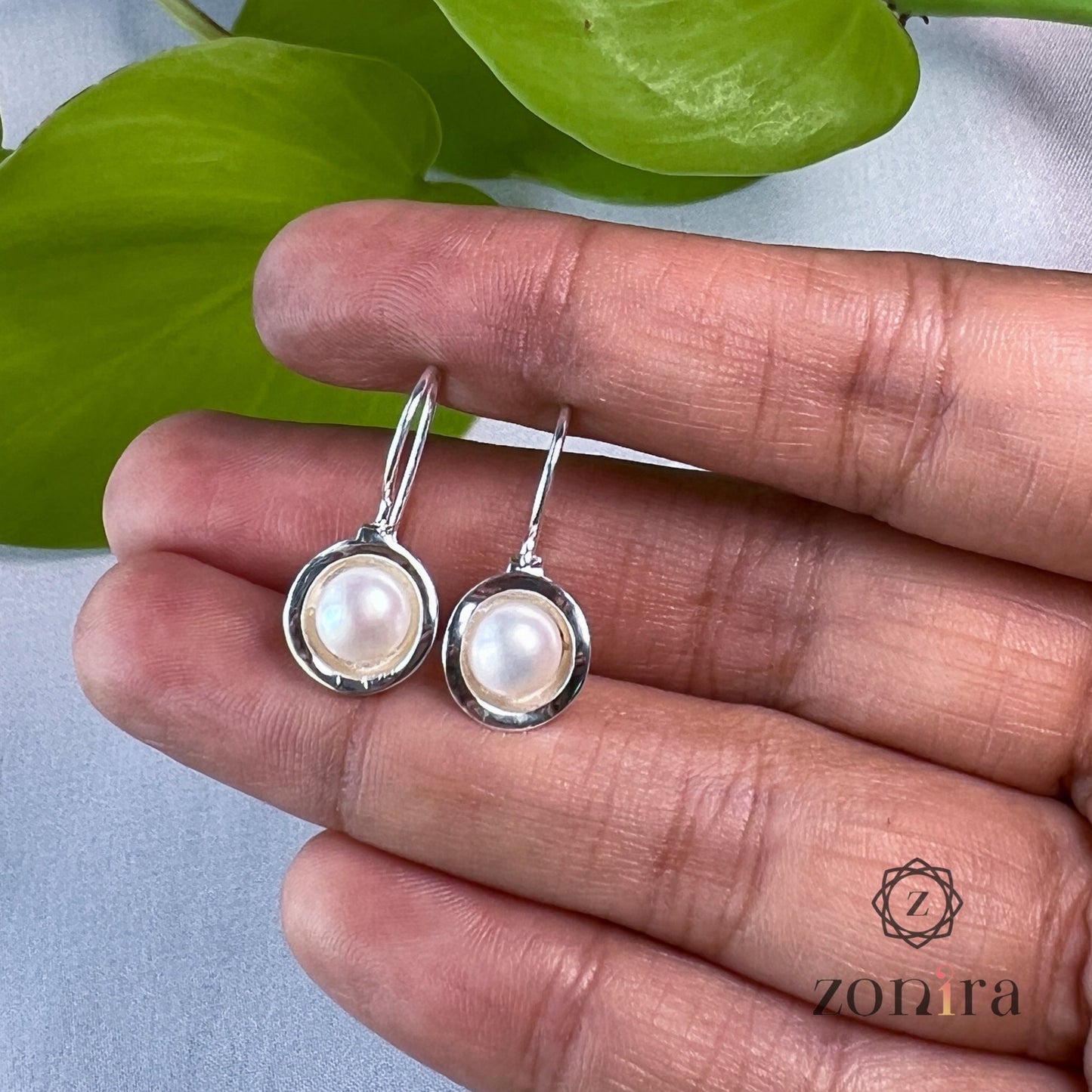 Bloom Silver Earrings - Pearl
