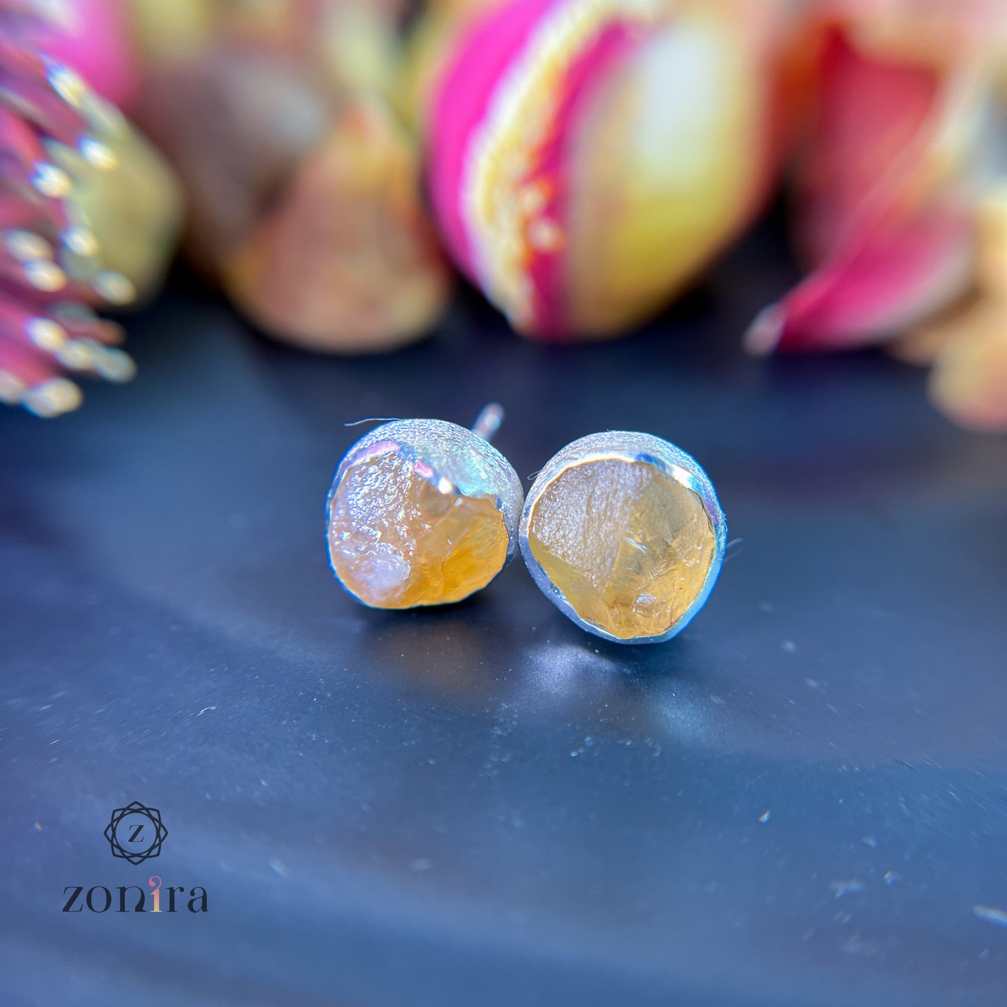 Aabis Silver Studs - Raw Citrine