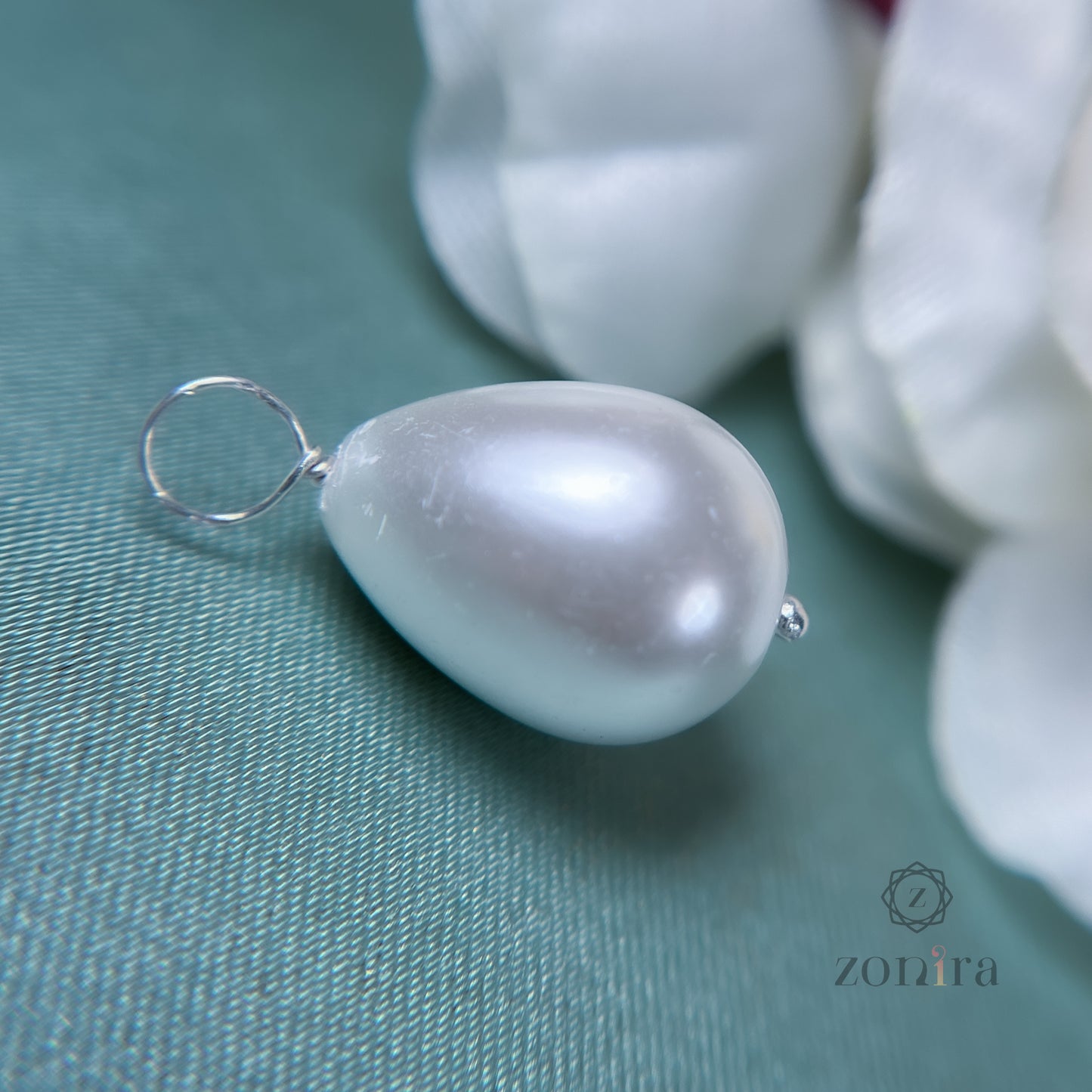 Boondein Silver Pendant - Drop Pearl