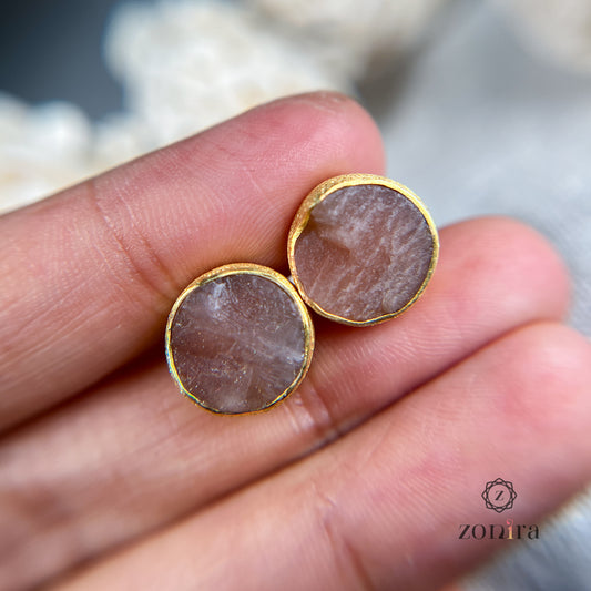 Aabis Silver Studs - Raw Peach Moonstone Gold