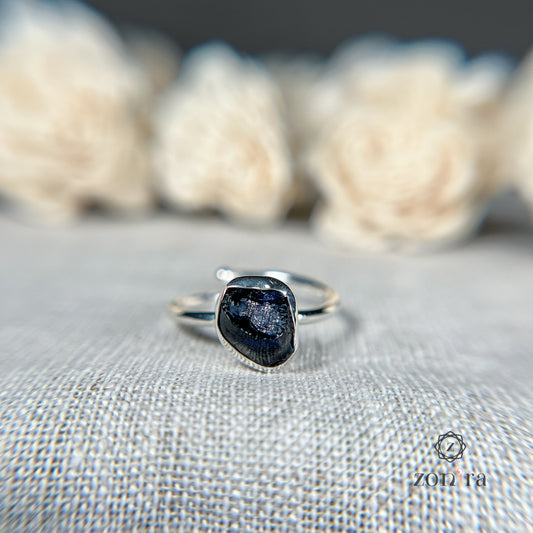 Eka Silver Ring - Raw Sapphire