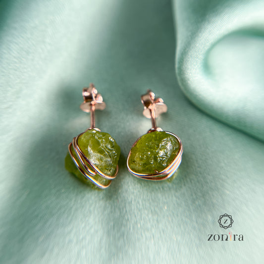 Ashma Silver Studs - Raw Peridot Rose Gold