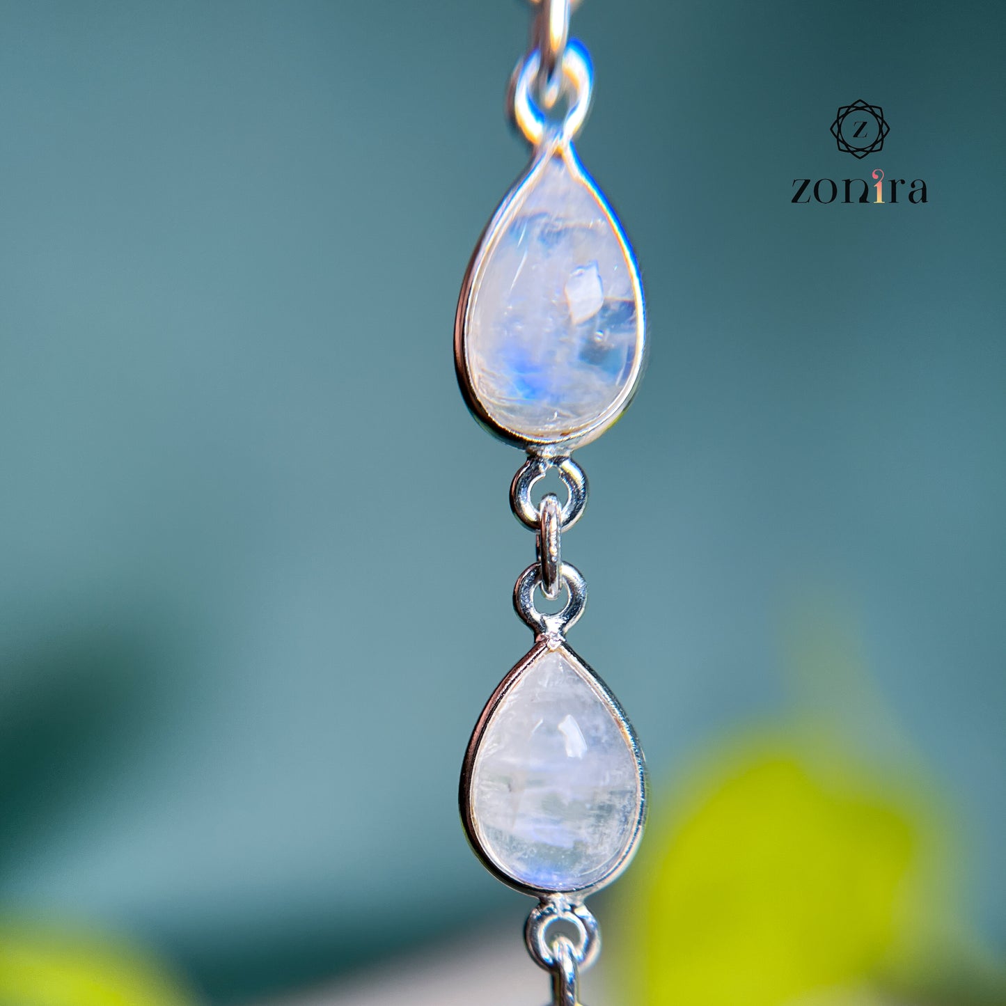 Angrai Silver Bracelet - Rainbow Moonstone