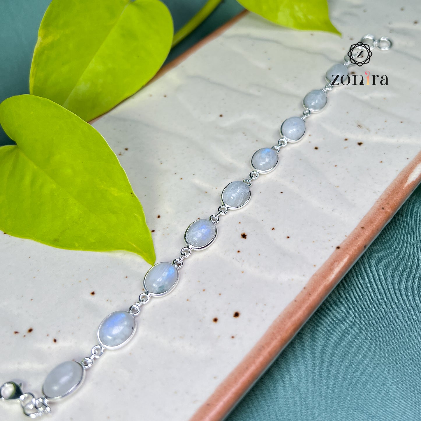 Angrai Silver Bracelet - Rainbow Moonstone