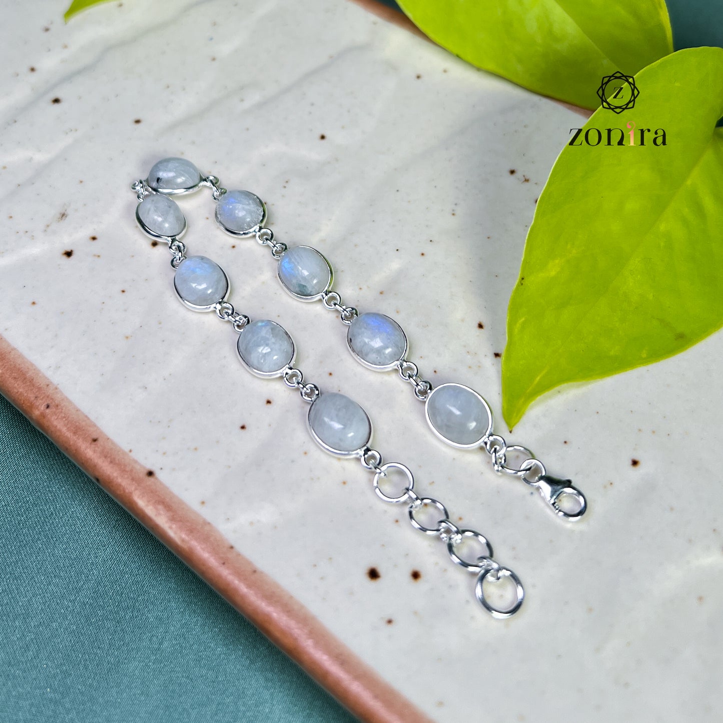 Angrai Silver Bracelet - Rainbow Moonstone