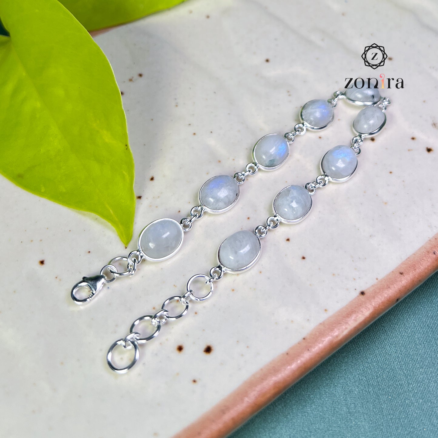 Angrai Silver Bracelet - Rainbow Moonstone