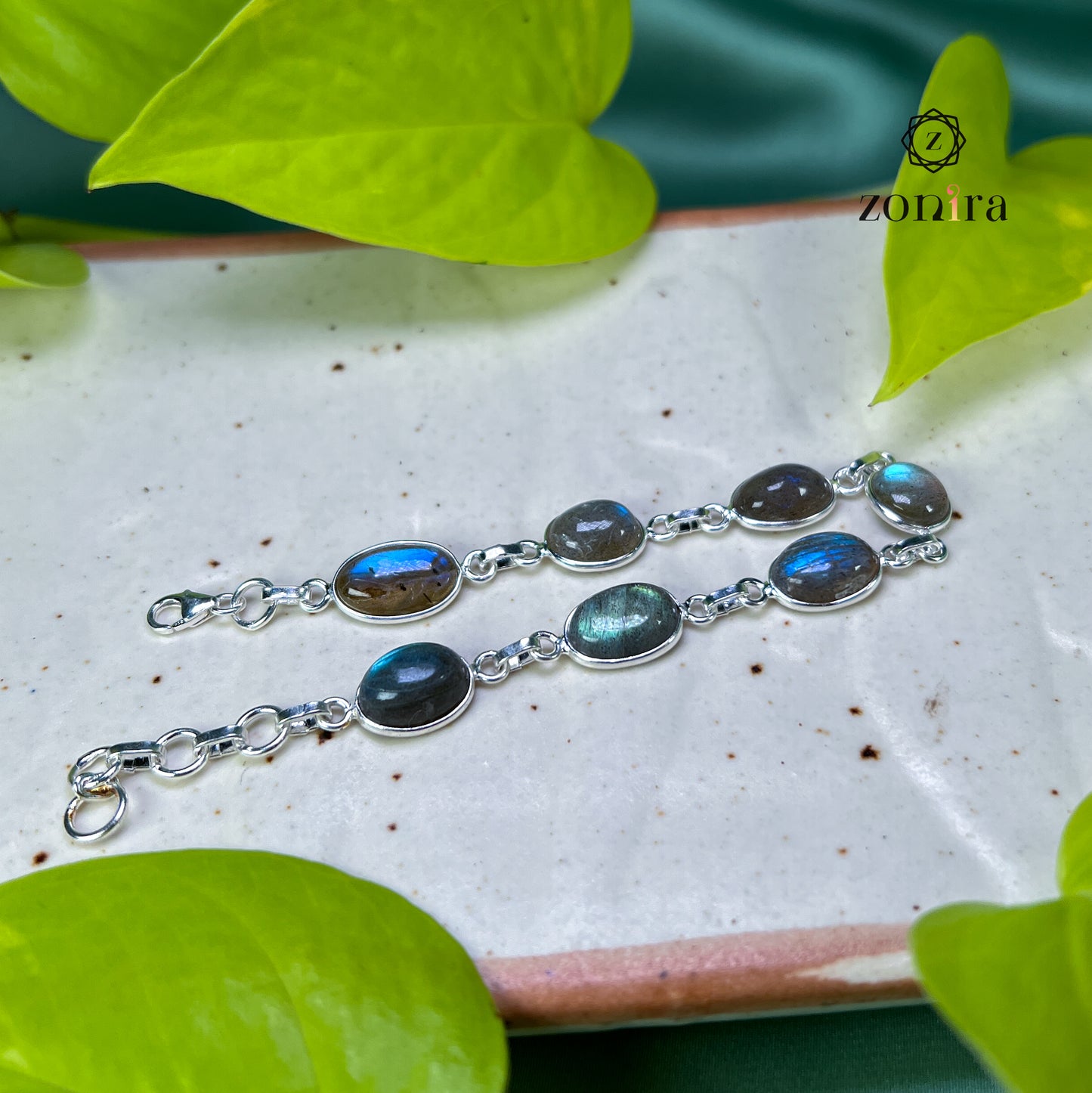 Angrai Silver Bracelet - Labradorite