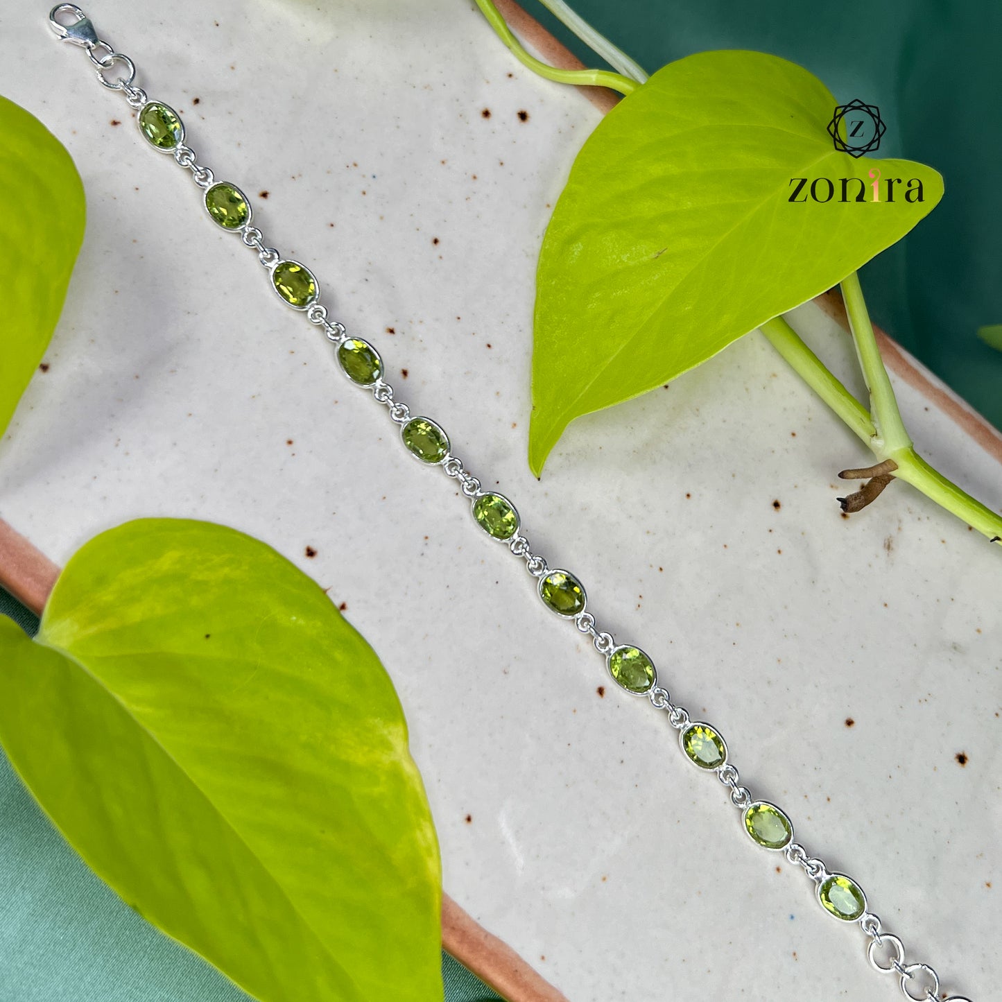 Angrai Silver Bracelet - Peridot