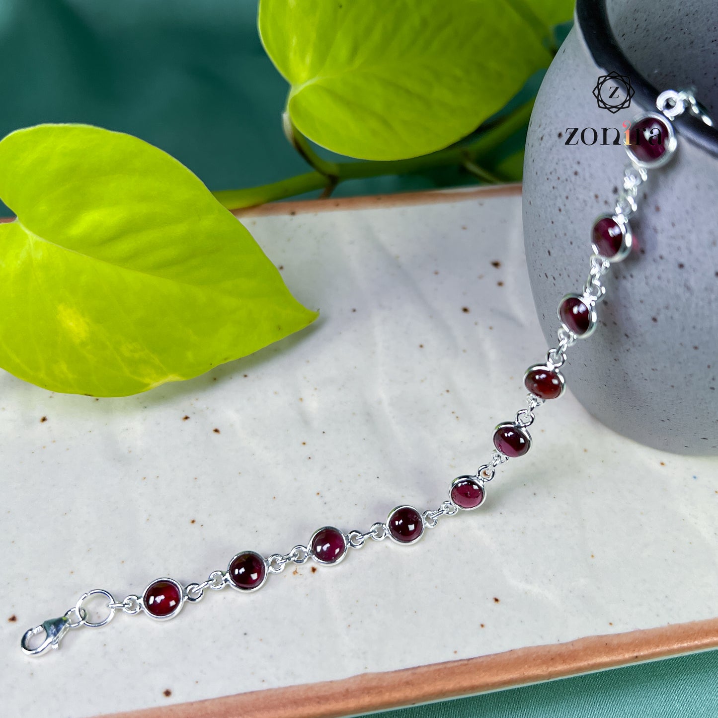 Angrai Silver Bracelet - Garnet