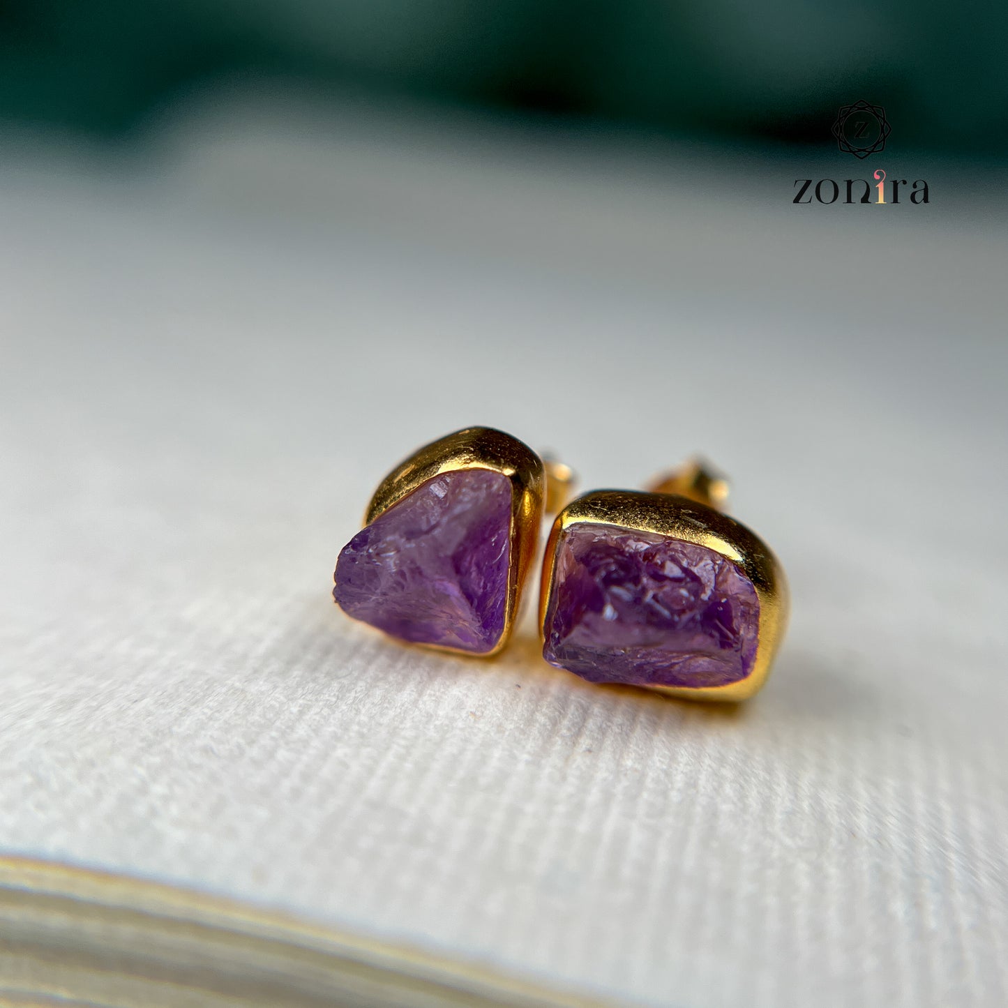 Aabis Silver Studs - Raw Amethyst Gold