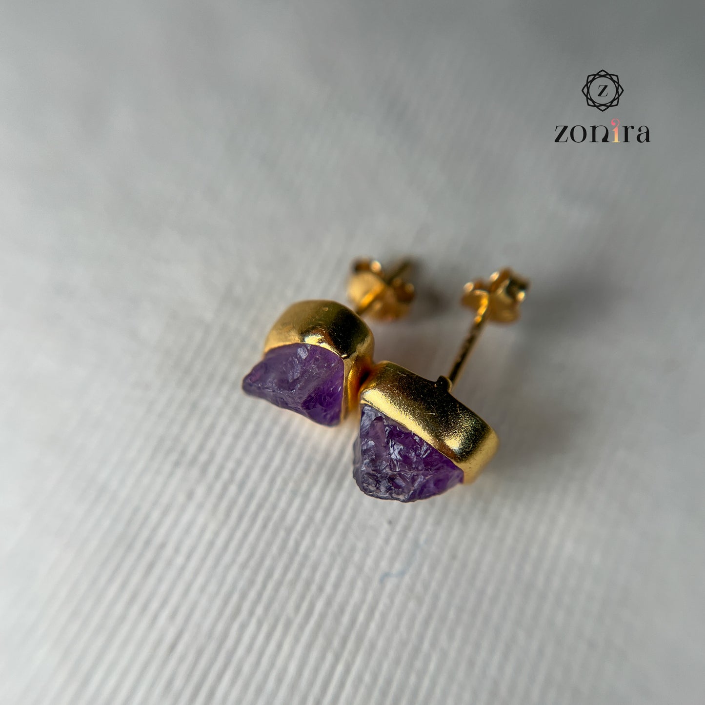 Aabis Silver Studs - Raw Amethyst Gold