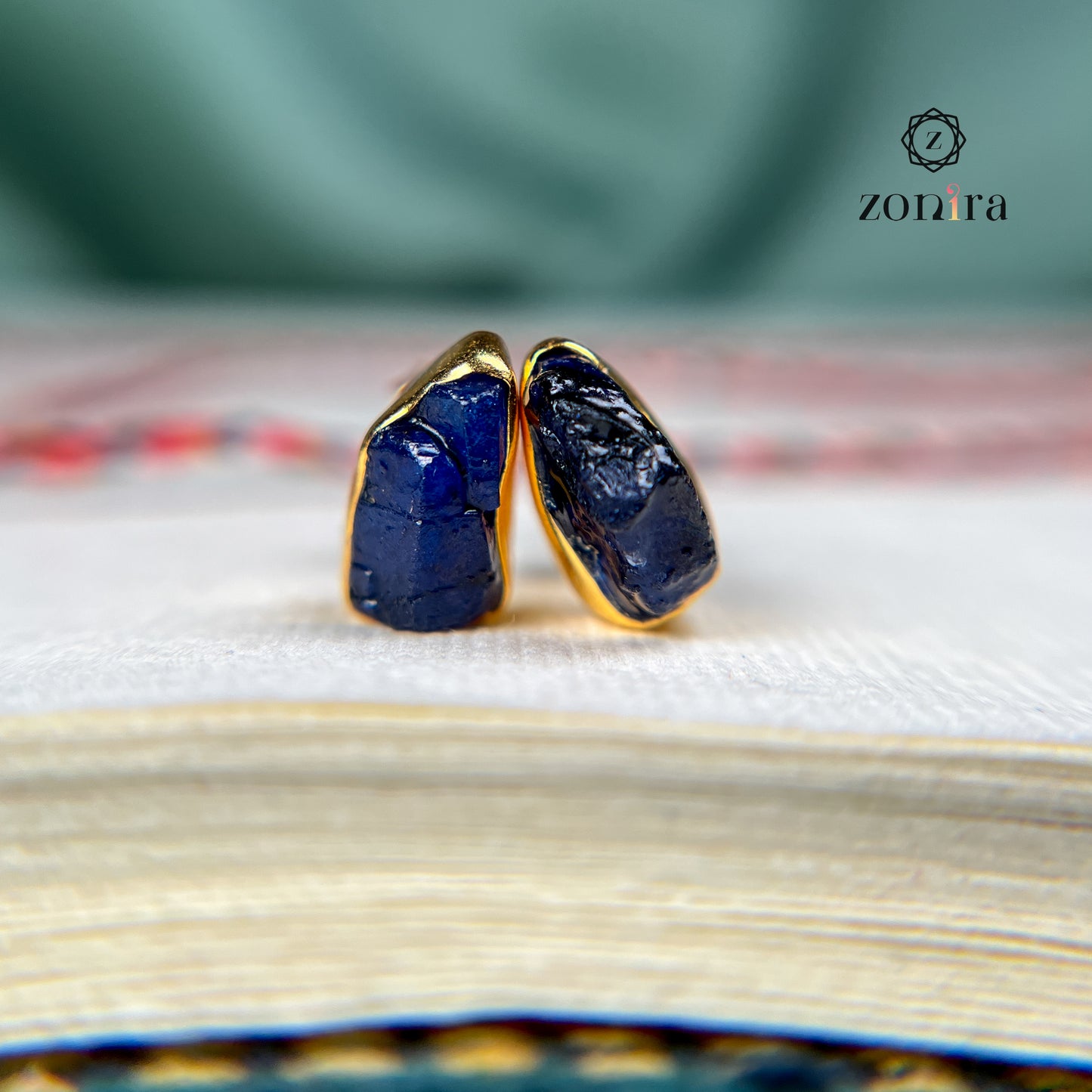 Aabis Silver Studs - Raw Sapphire