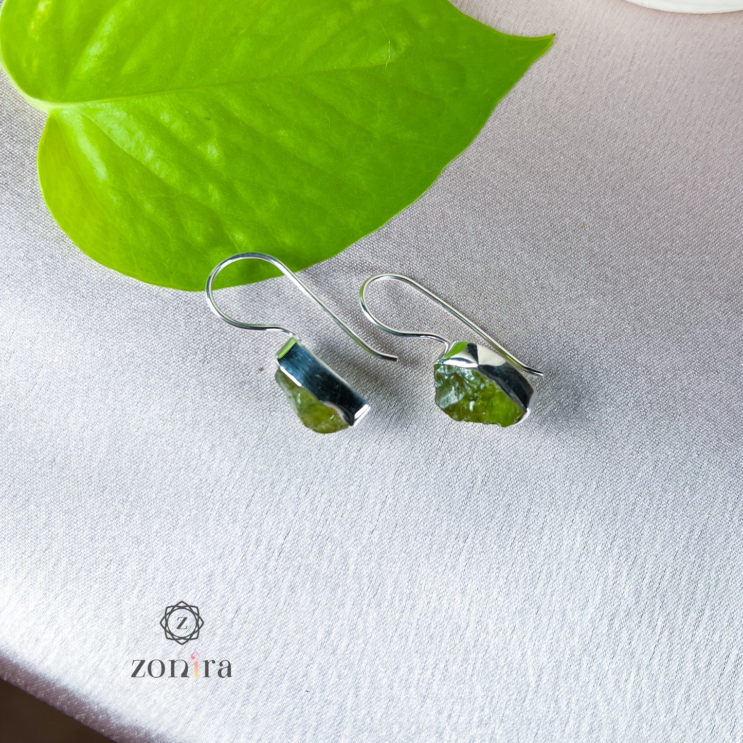 Eka Silver Earrings - Raw Peridot