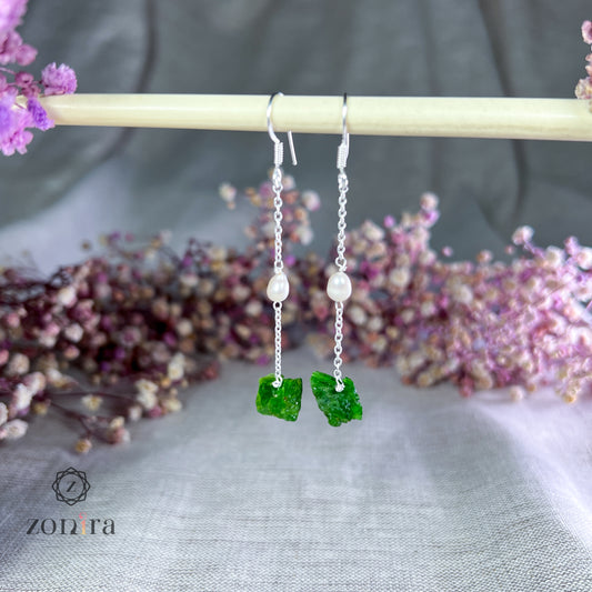 Gul Silver Danglers - Raw Green Tourmaline & Pearl