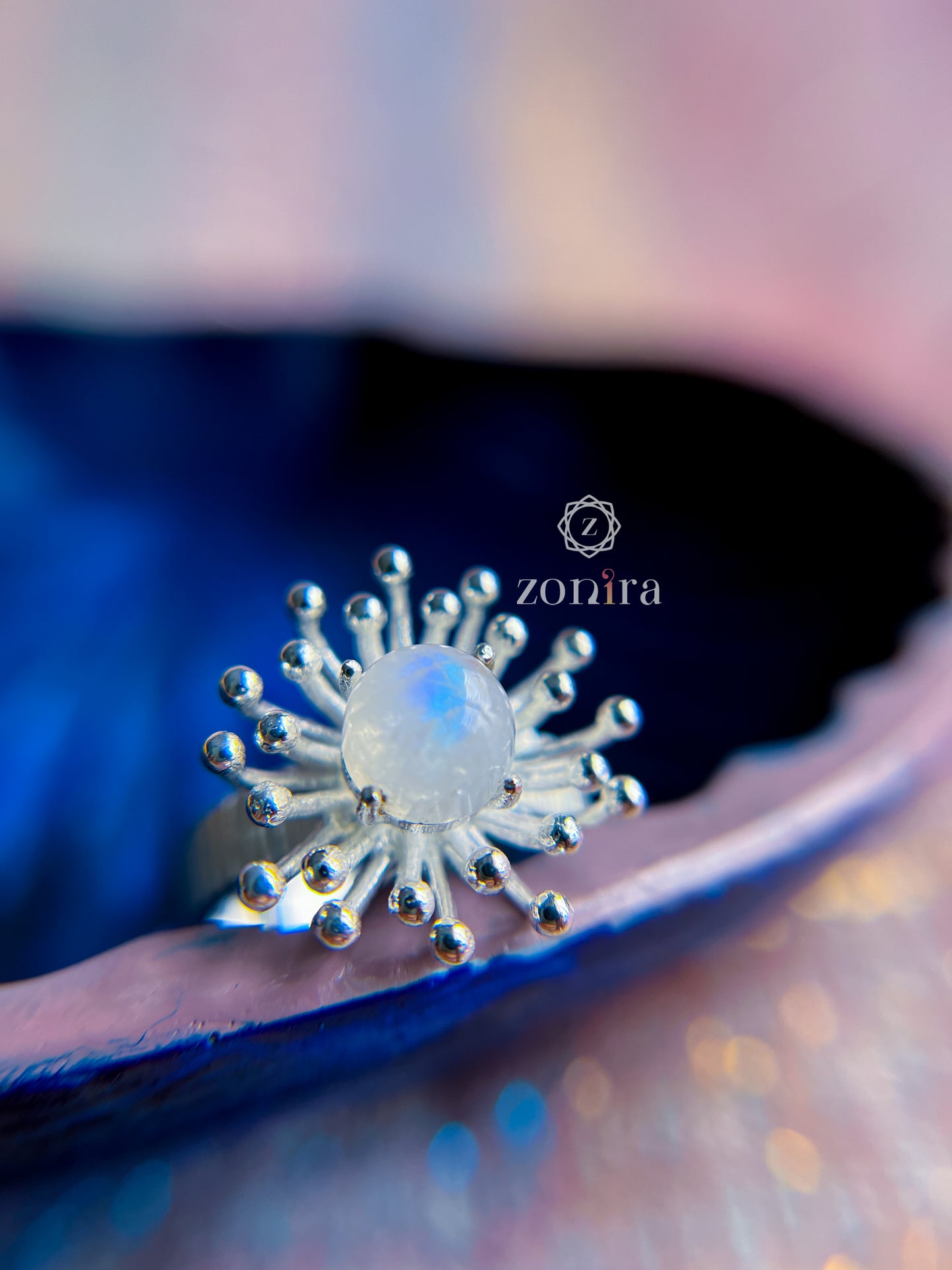 Iris Silver Ring - Rainbow Moonstone