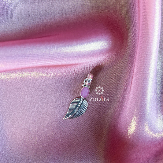Mishi Silver Pendant - Pink Jade Leaf