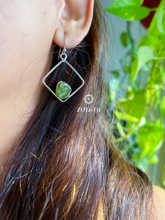 Kamlee Silver Danglers - Raw Peridot