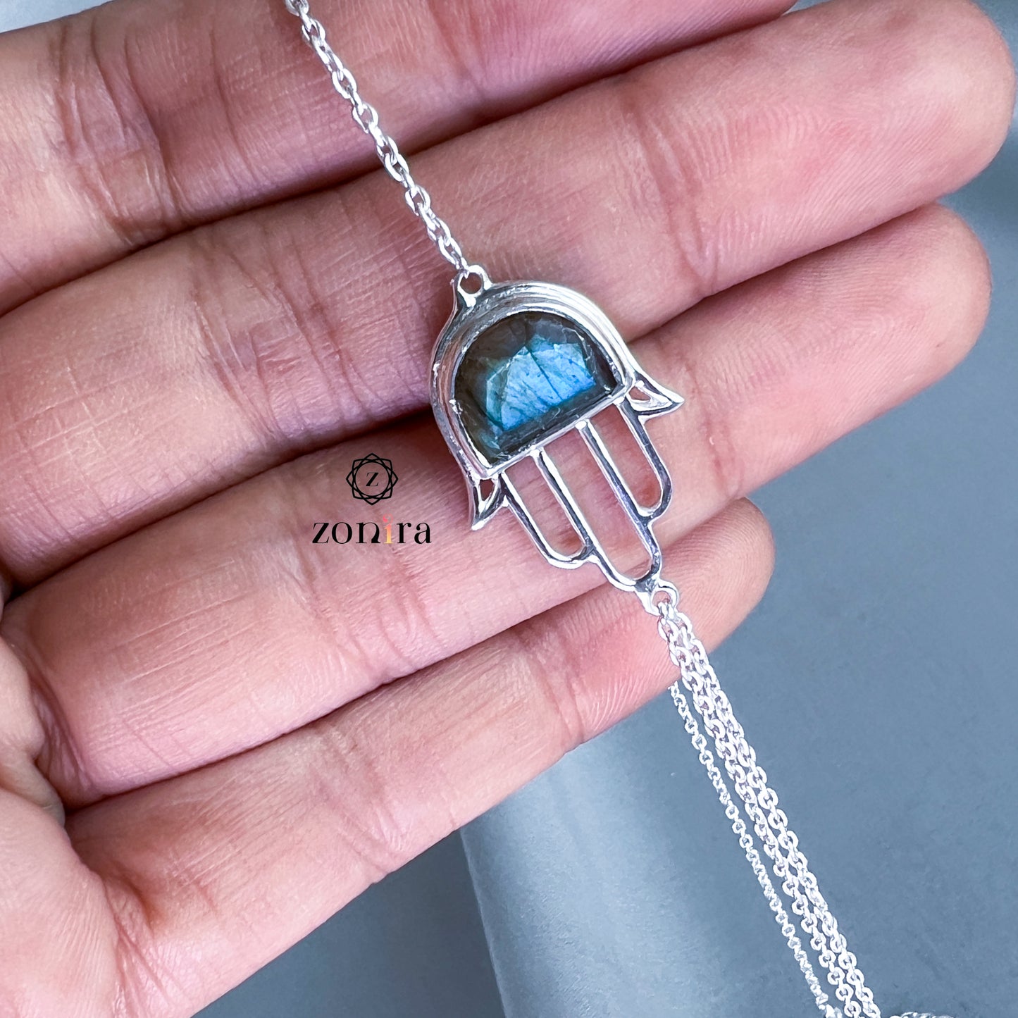 Sia Silver Necklace - Labradorite