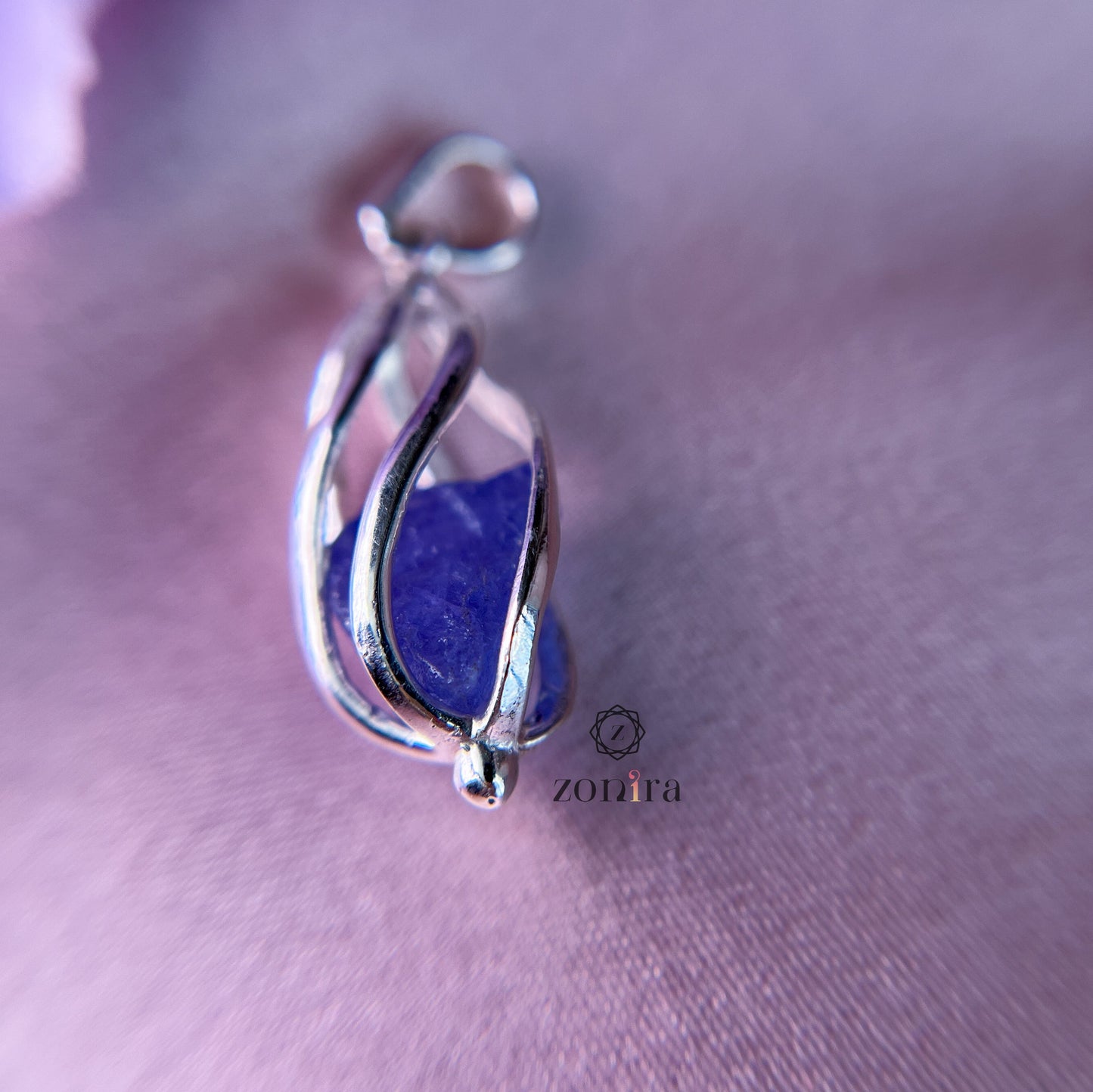 Dori Silver Pendant - Raw Tanzanite