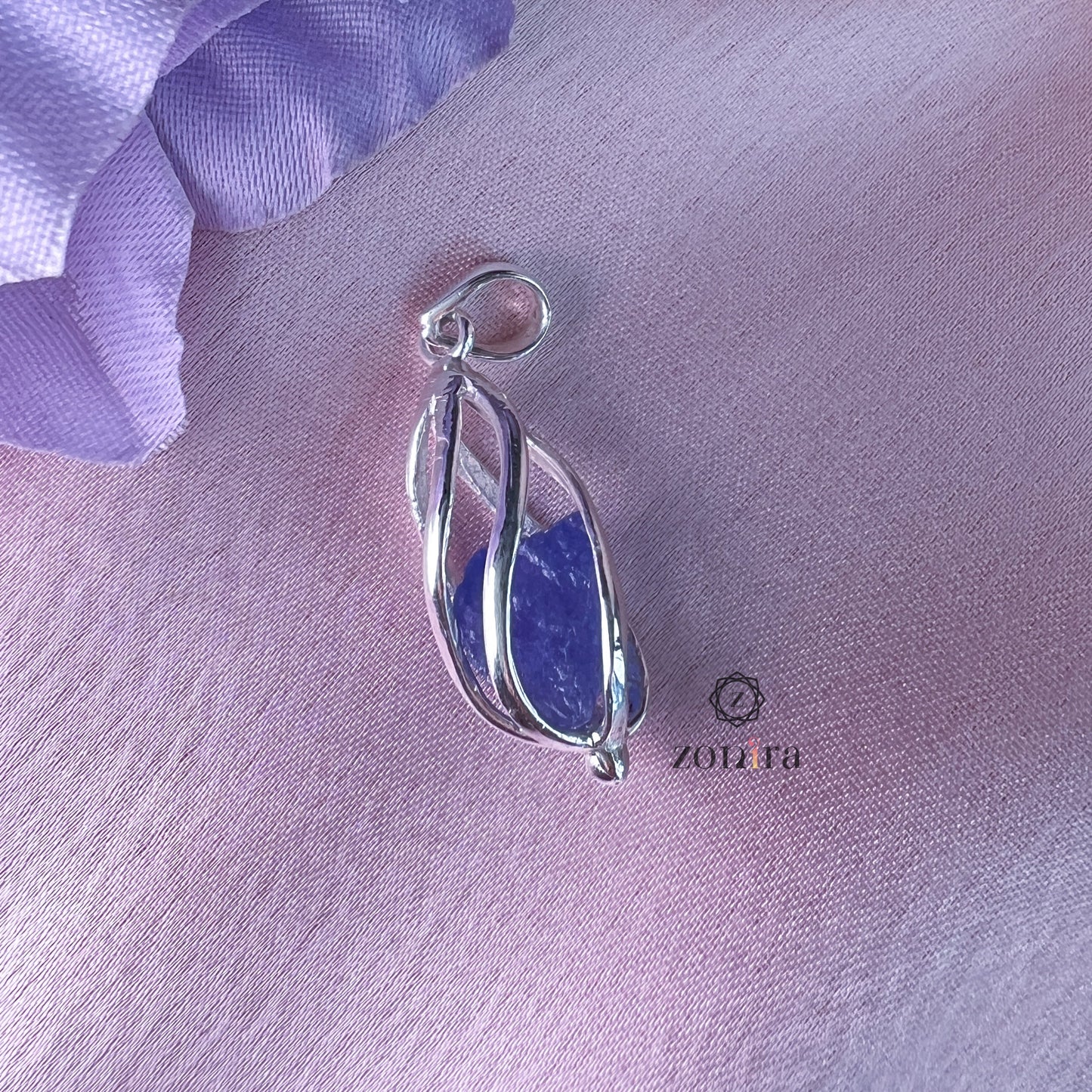 Dori Silver Pendant - Raw Tanzanite