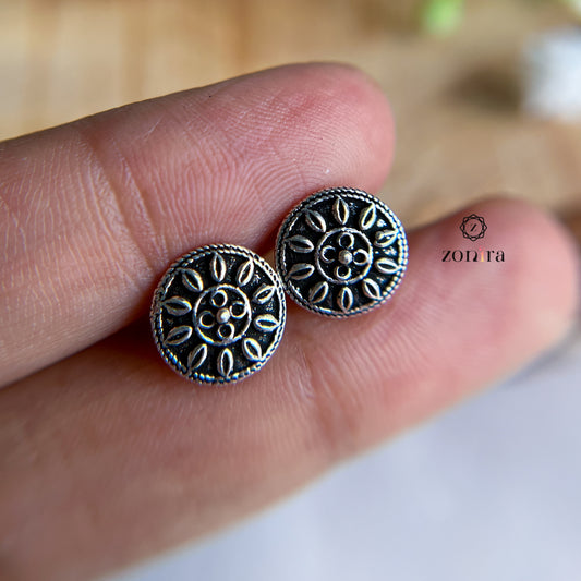 Mayri Oxidised 92.5 Silver Studs - Rangoli