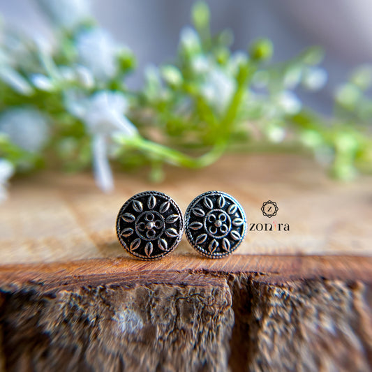 Mayri Oxidised 92.5 Silver Studs - Rangoli