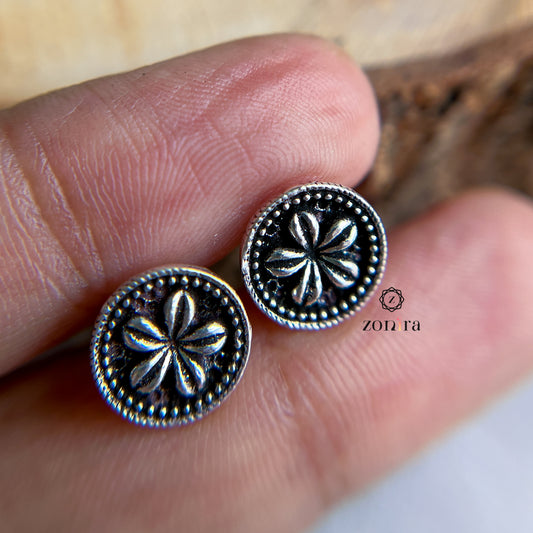 Mayri Oxidised 92.5 Silver Studs - Bloom