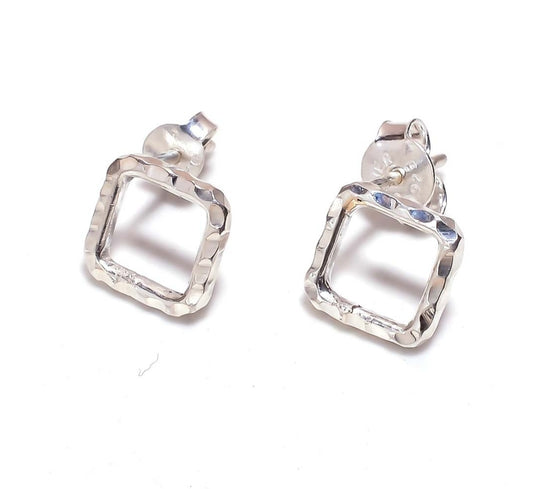 Maavi 92.5 Silver Studs - Chic Square